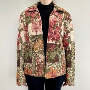 Berry Ellen floral patchwork tapestry jacket. 🩷